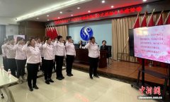 出租车变身移动音乐空间  “音乐的士”现身哈尔滨